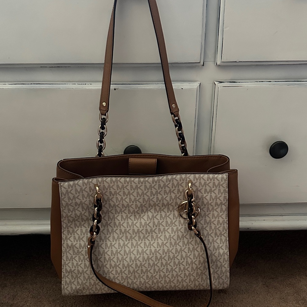 Michael Kors Tan and Cream Shoulder Bag